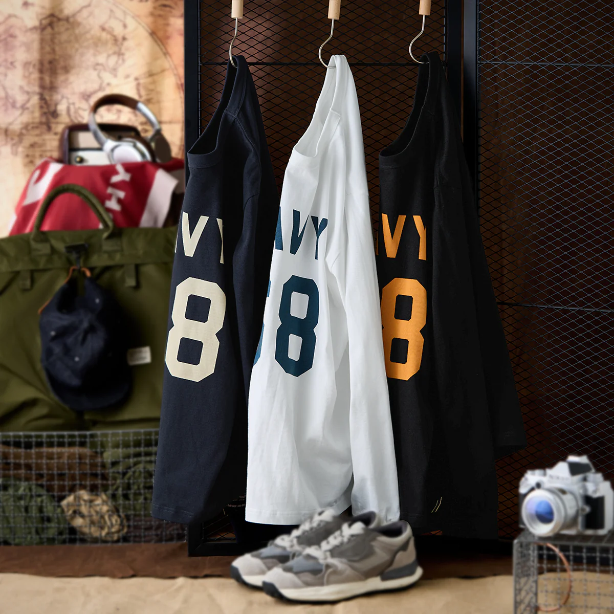 280gヘビーウェイト 「NAVY 68」プリントコットンロンT - Image 5