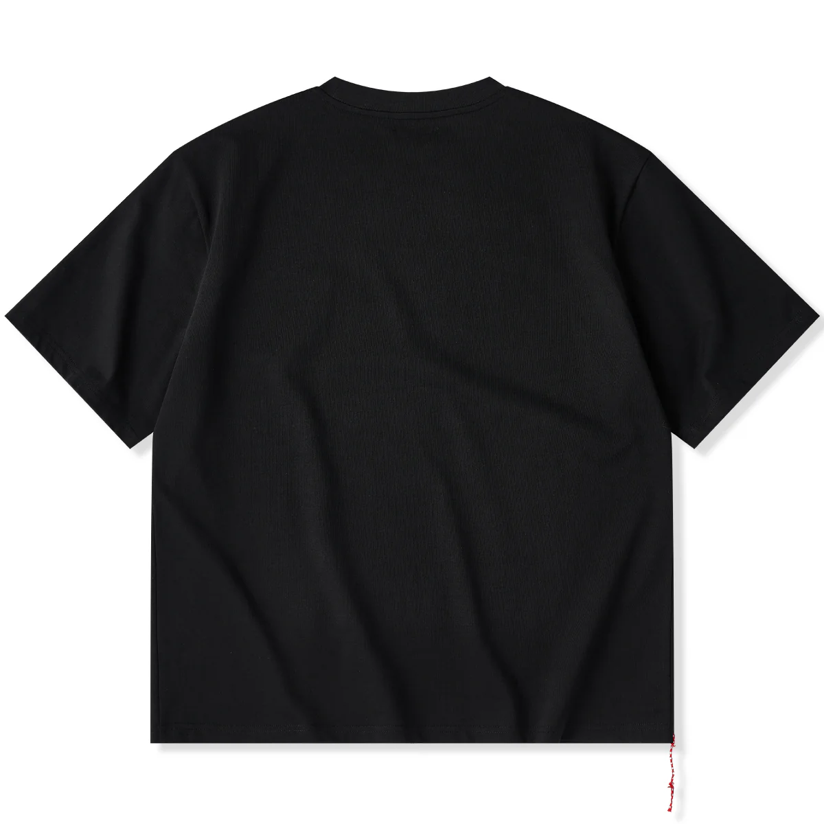 紅白ヒモ付き　「KaraKu」ロゴ刺繡入りブラックコットンTee - Image 2