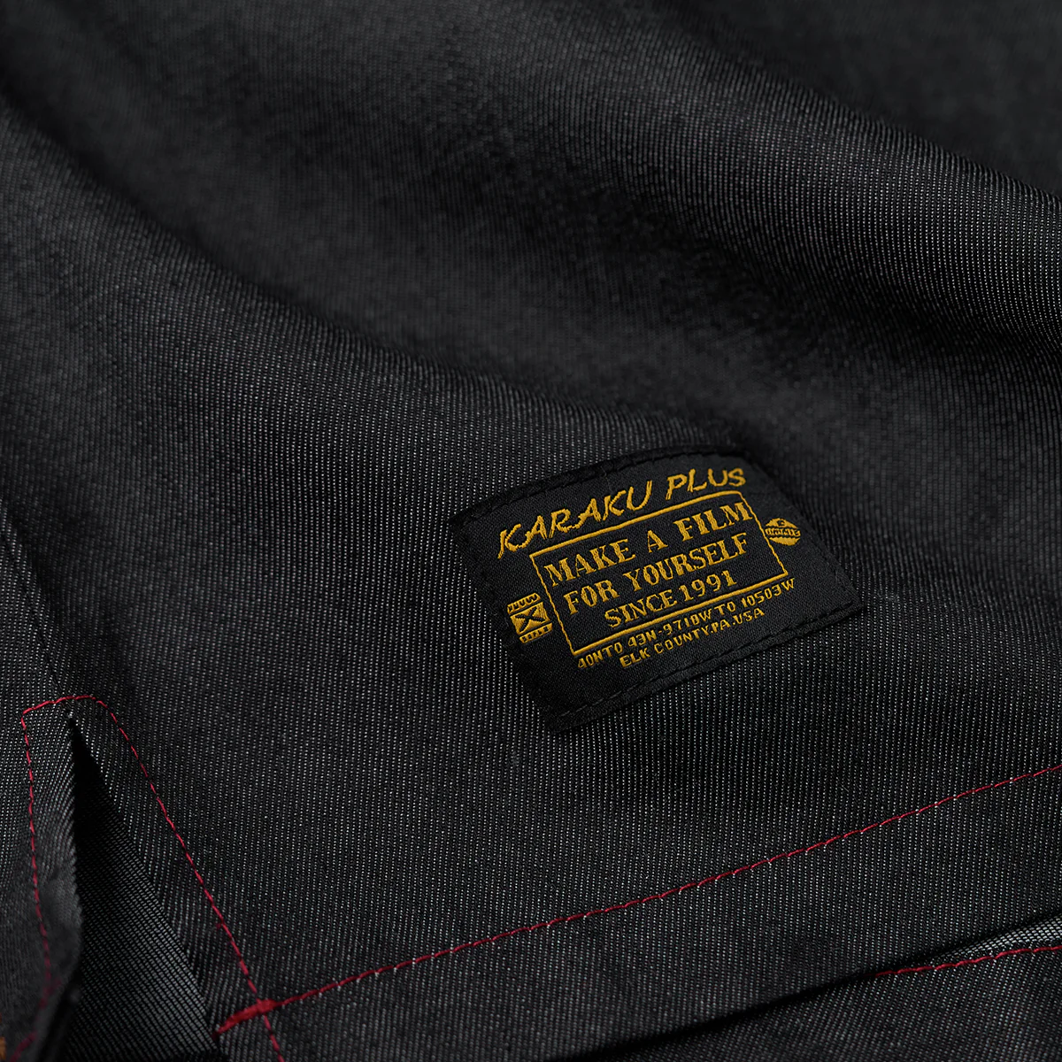 【予約】再構築 コットン天竺 × デニム切替アシンメトリーTee - Image 12