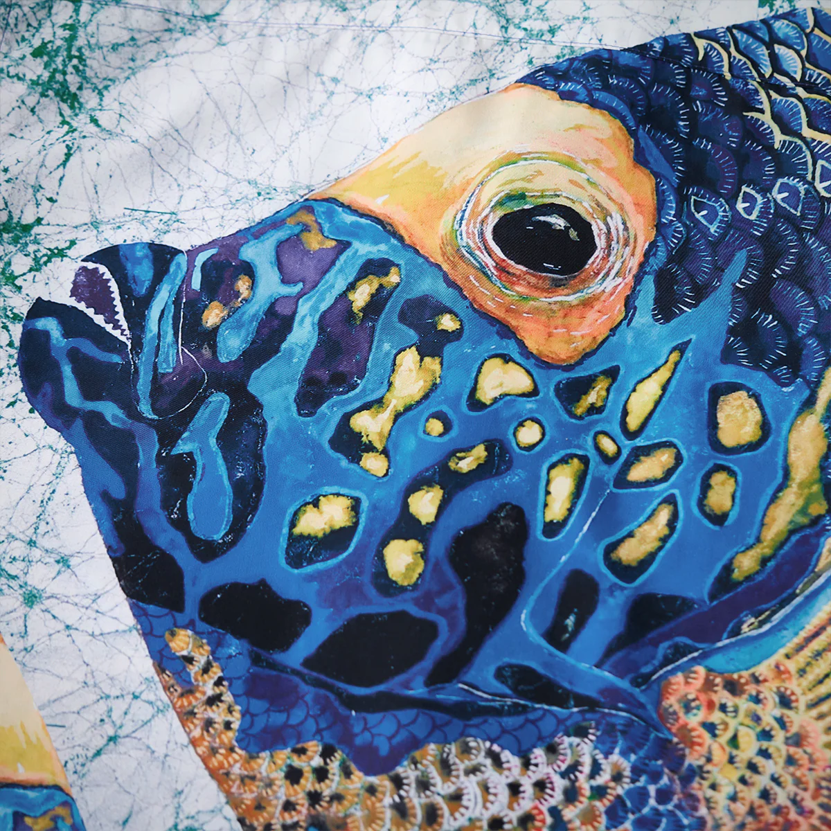 KARAKU×彩蘭弥「アデャッコ-The blueface angelfish」アロハシャツ - Image 10