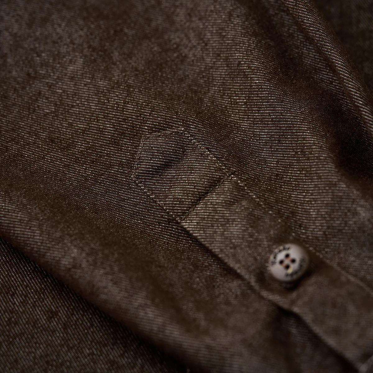 赤ヒモ付き 「Karaku」刺繡ロゴ 裏エスニック調柄デニム長袖シャツ - Image 19