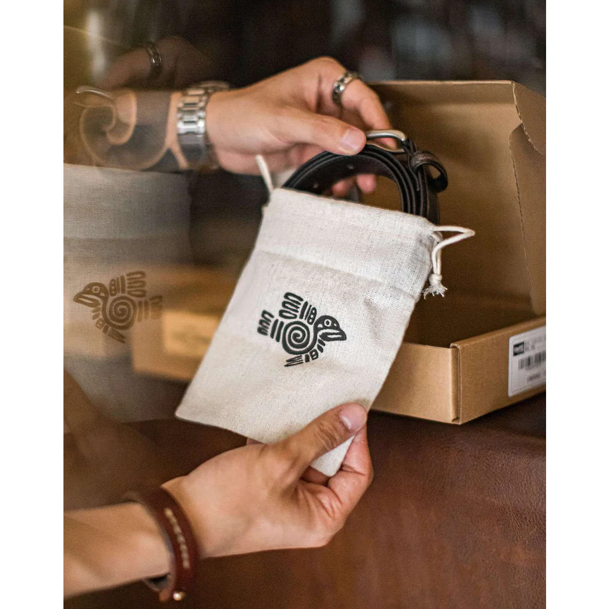 「Victory」ホットスタンピング ハンドメイドなめし革ベルト - Image 10
