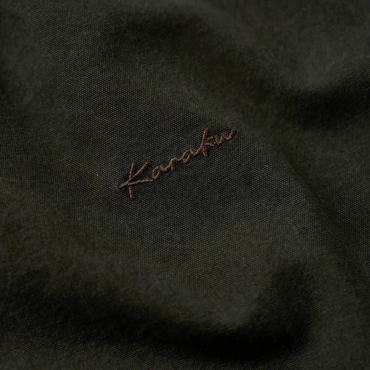 【予約】裾サイドジップ 刺繍入りウォッシュ加工コットンピケTee - Image 10