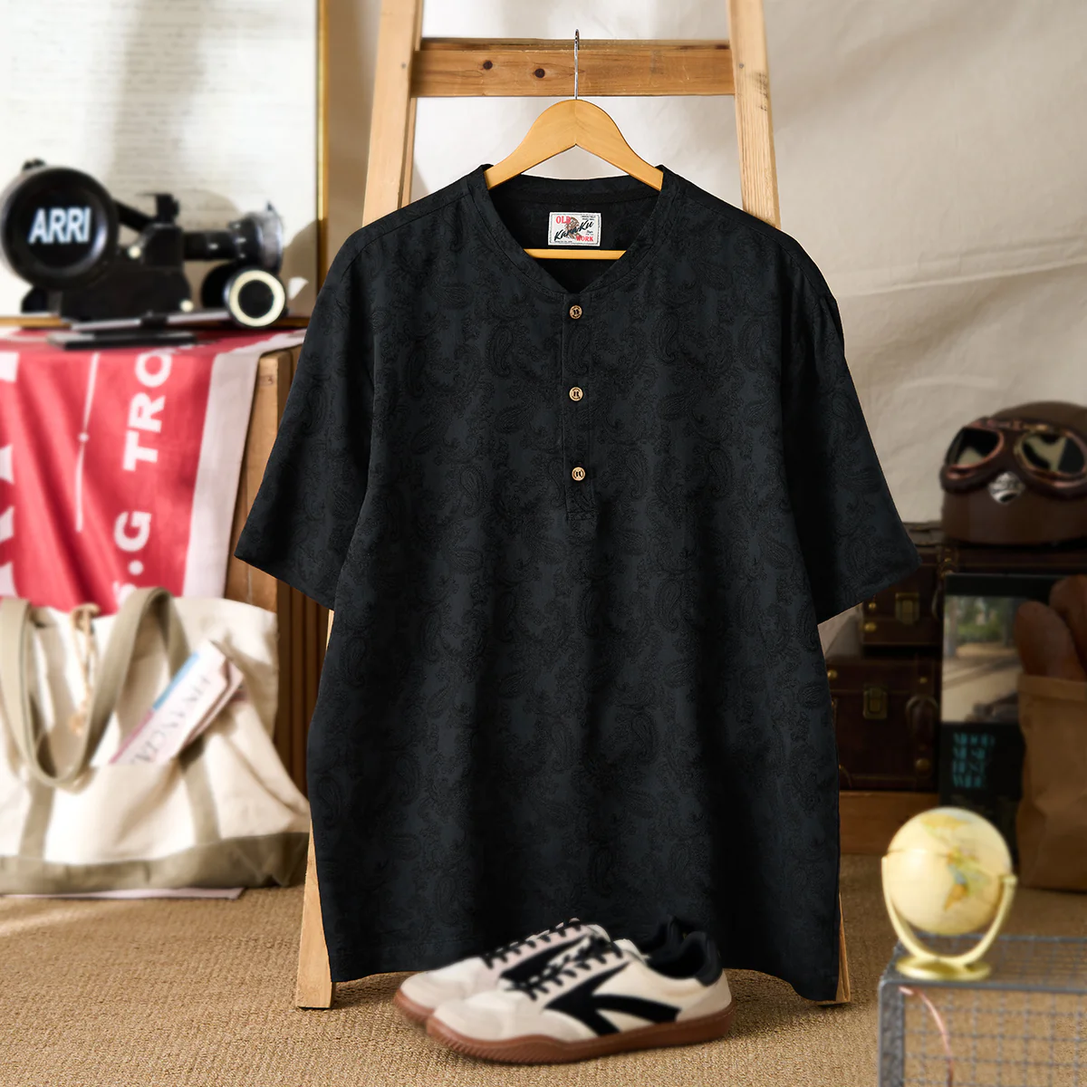ウール混 ペイズリー柄ジャカード織りヘンリーネックTシャツ - Image 3